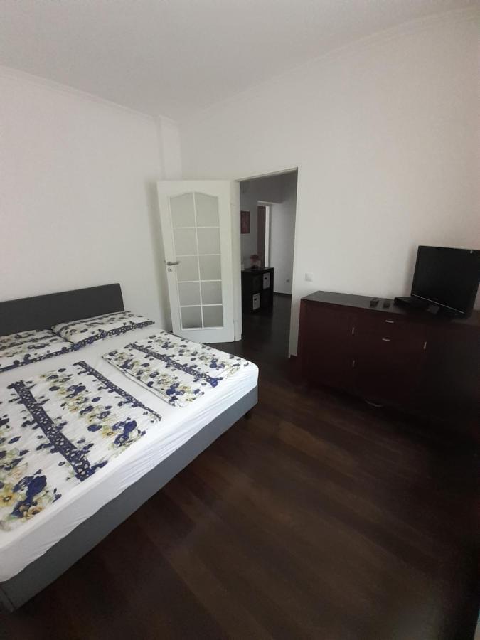 Polonia Apartman Apartment Egerszalók Exterior foto