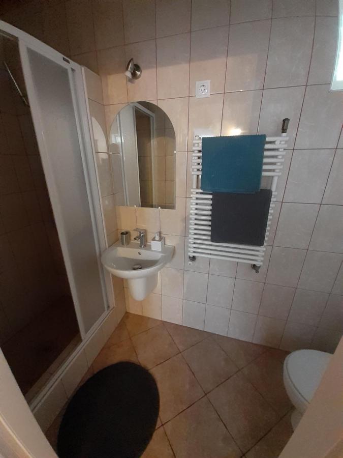 Polonia Apartman Apartment Egerszalók Exterior foto