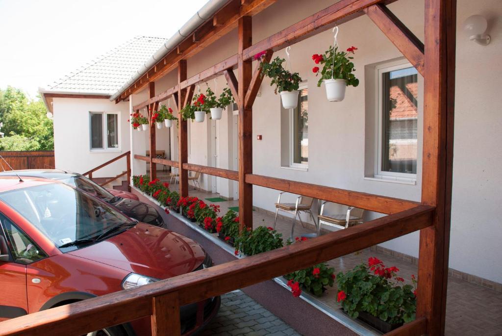 Polonia Apartman Apartment Egerszalók Exterior foto